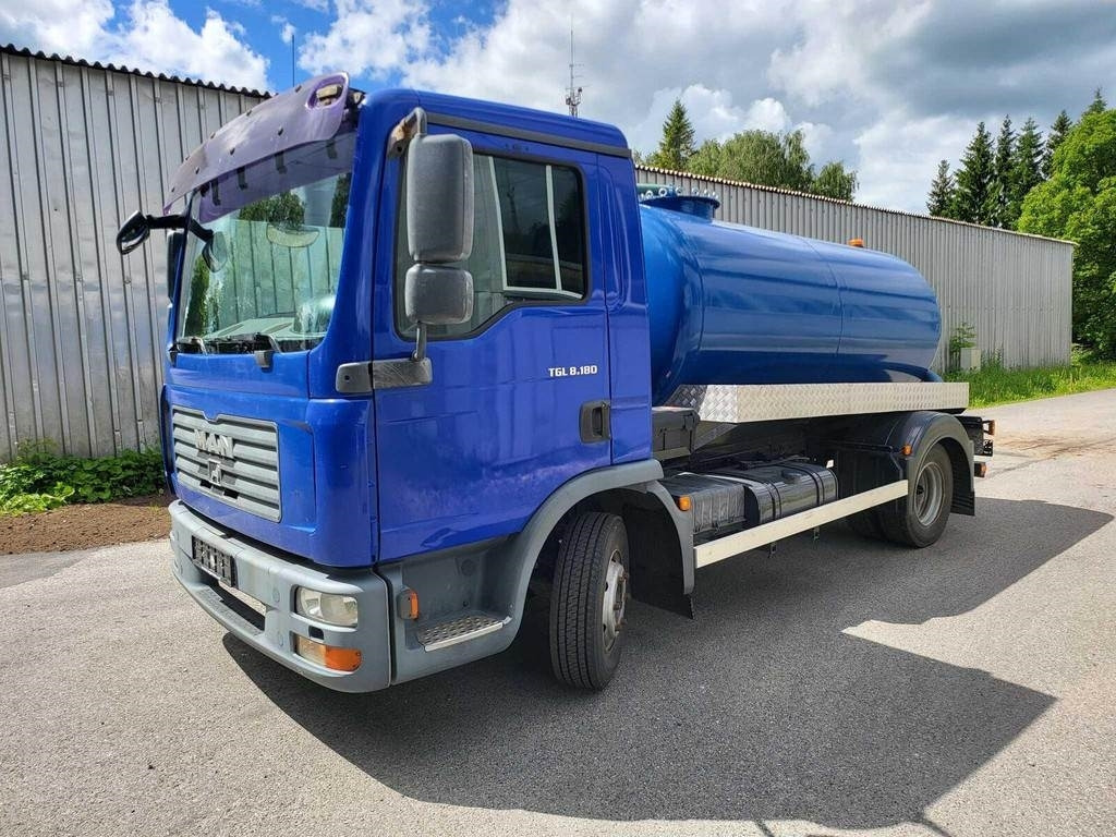 MAN TGL 8.180 4X2 VACUUM 4m³ - Camion hydrocureur: photos 1 MAN TGL 8.180 4X2 VACUUM 4m³ - Camion hydrocureur: photos 1