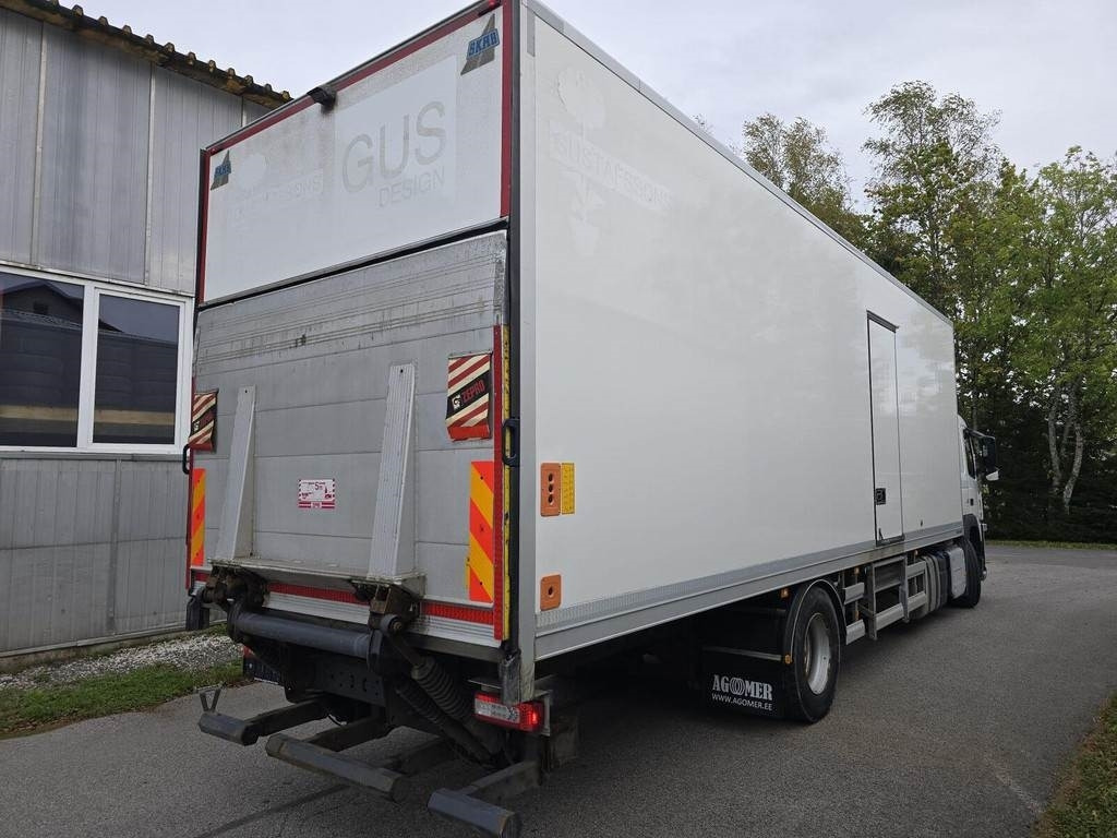 Volvo FM330 4X2  - Camion fourgon: photos 4 Volvo FM330 4X2  - Camion fourgon: photos 4