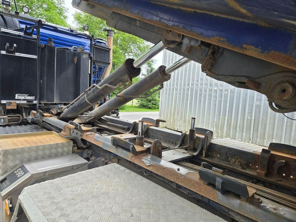 Volvo FMX460 4X4-2 MULTILIFT - Camion ampliroll: photos 3 Volvo FMX460 4X4-2 MULTILIFT - Camion ampliroll: photos 3