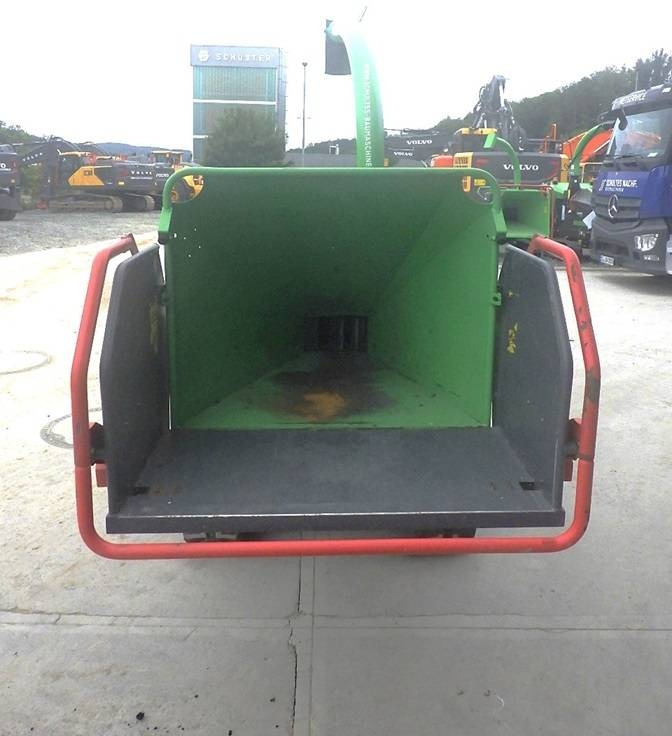 Greenmech ArbTrak 150 D - Broyeur de végétaux: photos 2 Greenmech ArbTrak 150 D - Broyeur de végétaux: photos 2