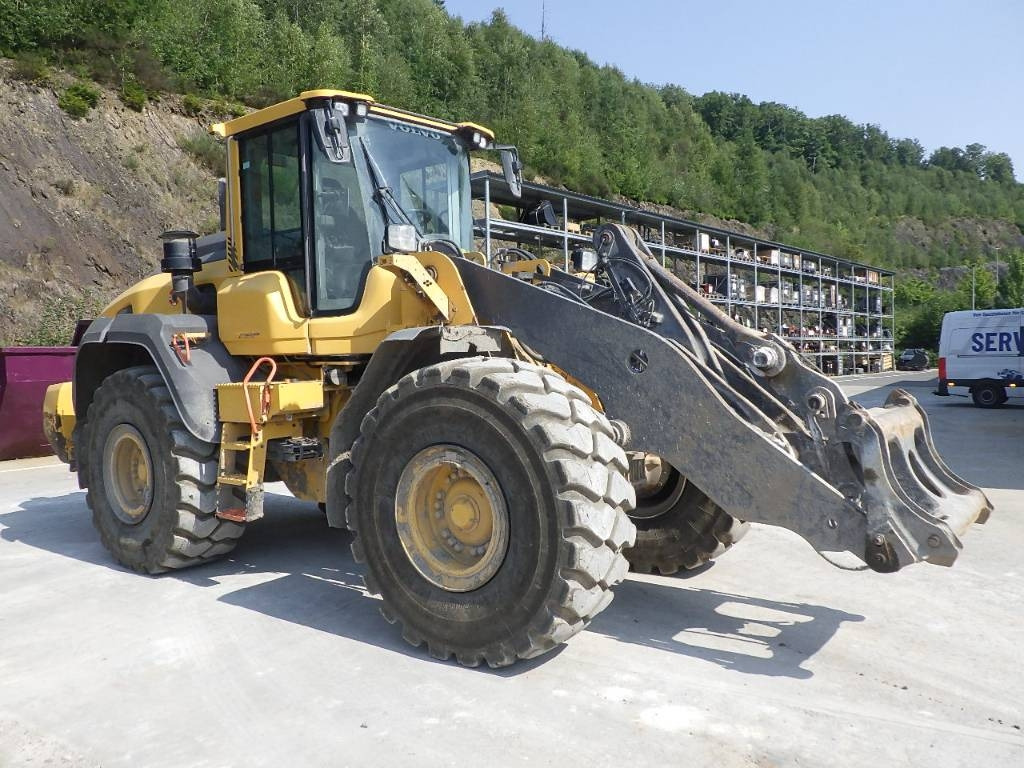 Volvo L 110 H LB - Chargeuse sur pneus: photos 3 Volvo L 110 H LB - Chargeuse sur pneus: photos 3