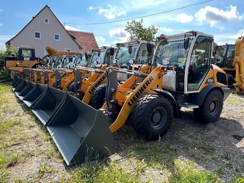 Liebherr L506 Compact - Chargeuse sur pneus: photos 1 Liebherr L506 Compact - Chargeuse sur pneus: photos 1