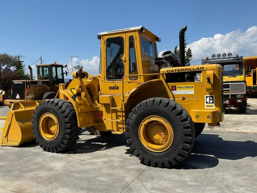 Chargeuse sur pneus CAT 950 C: photos 6 Chargeuse sur pneus CAT 950 C: photos 6