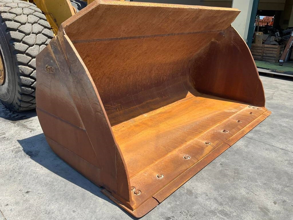 Chargeuse sur pneus CAT 980M: photos 8