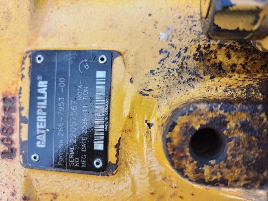 HYDRAULIC PUMPS AND ROTATION HYDROMOTOR FOR CAT 38 - Pompe hydraulique pour Engins de chantier: photos 4 HYDRAULIC PUMPS AND ROTATION HYDROMOTOR FOR CAT 38 - Pompe hydraulique pour Engins de chantier: photos 4