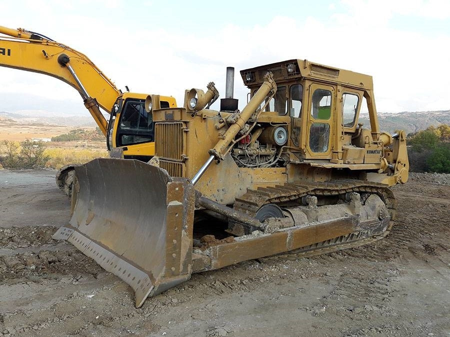 Komatsu D 155 A-1 - Bulldozer: photos 1 Komatsu D 155 A-1 - Bulldozer: photos 1