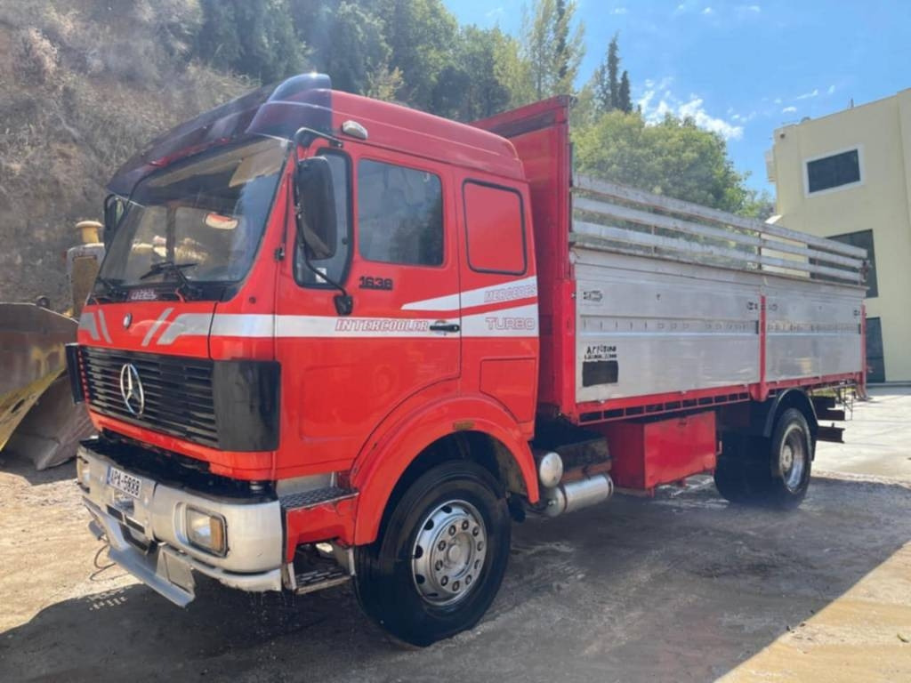 Mercedes-Benz 1638 - Camion plateau: photos 1 Mercedes-Benz 1638 - Camion plateau: photos 1