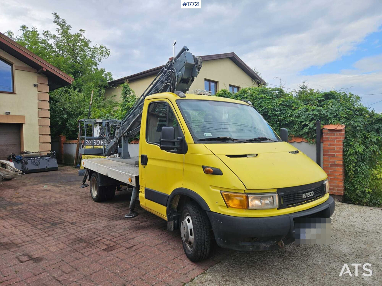 2000 Iveco Daily 35C11 - Nacelle sur remorque: photos 1 2000 Iveco Daily 35C11 - Nacelle sur remorque: photos 1