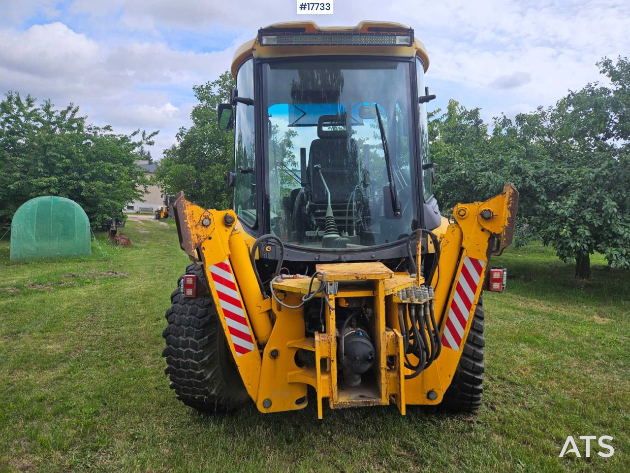 2003 Jcb 4CX - Tractopelle: photos 2 2003 Jcb 4CX - Tractopelle: photos 2