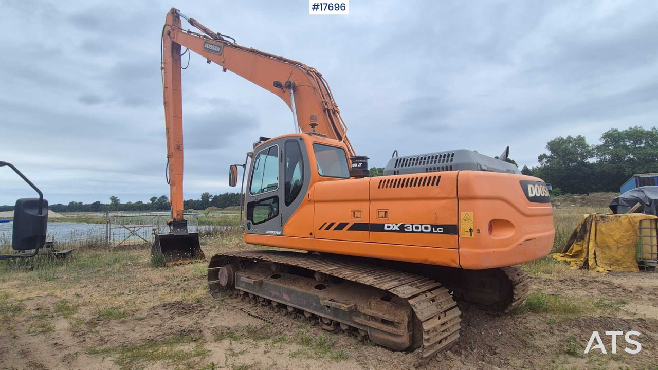 2006 Doosan  DX 300 LC - Pelle sur chenille: photos 1 2006 Doosan  DX 300 LC - Pelle sur chenille: photos 1