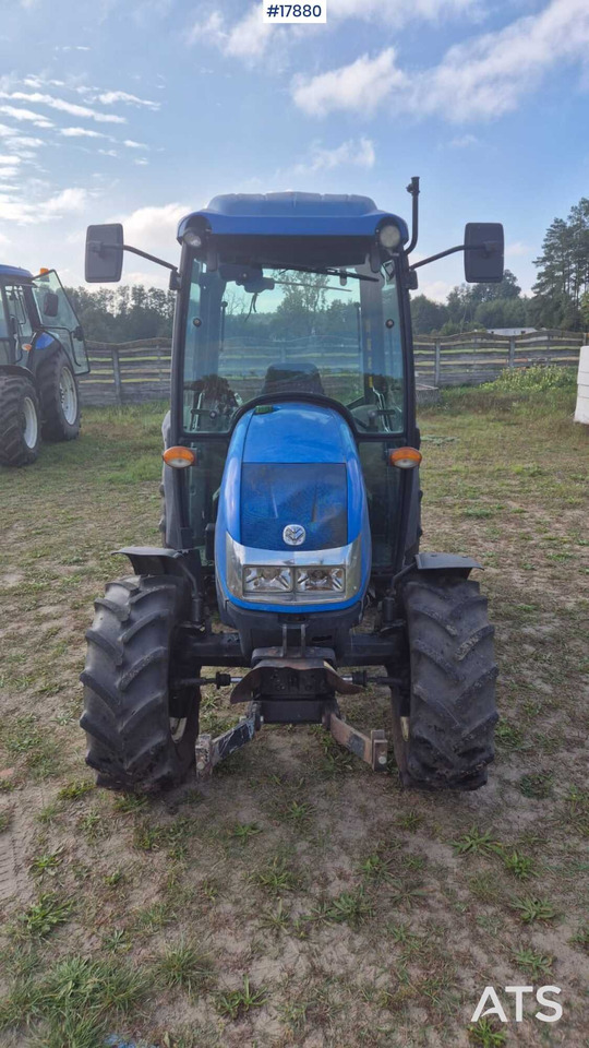 2011 New Holland T 3040 - Micro tracteur: photos 2 2011 New Holland T 3040 - Micro tracteur: photos 2