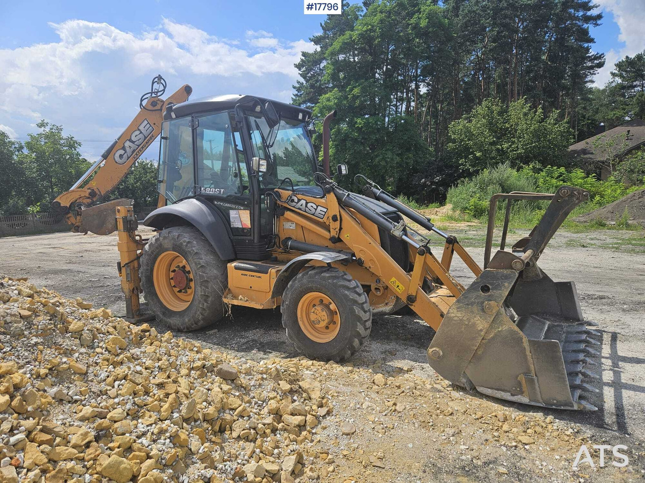 2014 Case ST 580 - Tractopelle: photos 1 2014 Case ST 580 - Tractopelle: photos 1