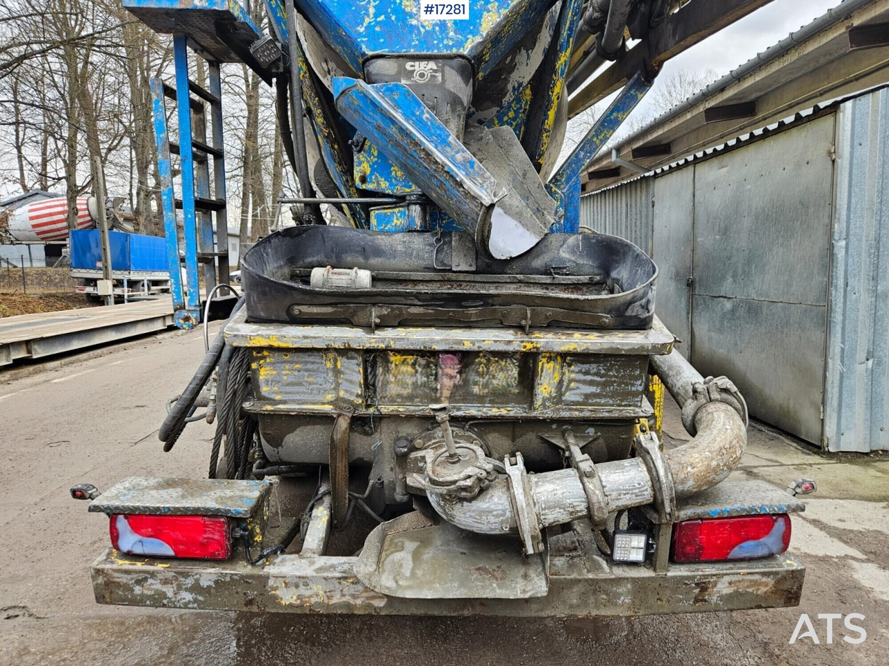 Camion pompe Coime C311 concrete pump on MAN TGA 41.440 chassis (2008): photos 11
