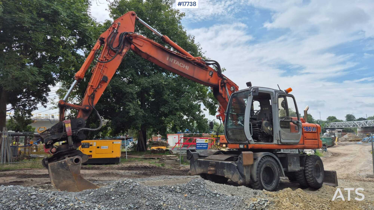 HITACHI EW 165W (2000) ROTOTILT Wheel Excavator - Pelle sur pneus: photos 3 HITACHI EW 165W (2000) ROTOTILT Wheel Excavator - Pelle sur pneus: photos 3