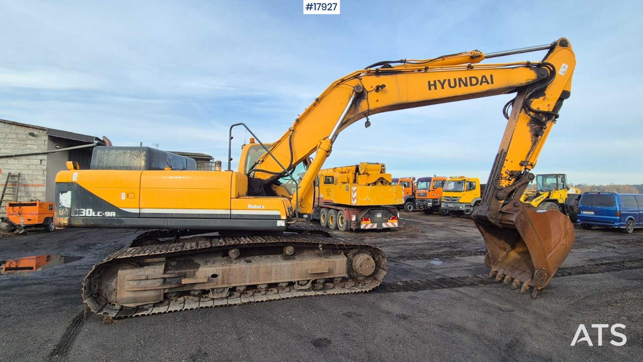 Hyundai 330LC-9A Crawler Excavator (2015) - Pelle sur chenille: photos 3 Hyundai 330LC-9A Crawler Excavator (2015) - Pelle sur chenille: photos 3