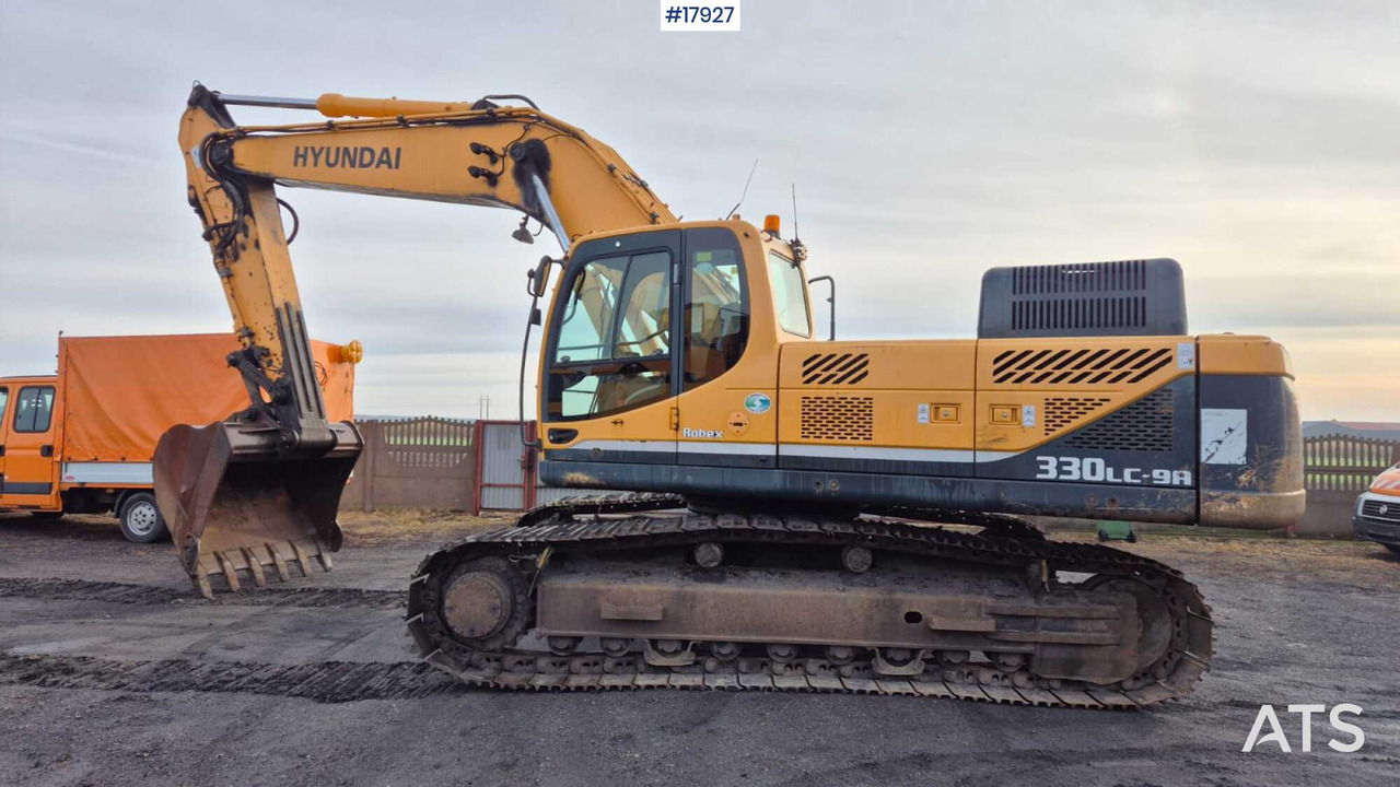 Hyundai 330LC-9A Crawler Excavator (2015) - Pelle sur chenille: photos 1 Hyundai 330LC-9A Crawler Excavator (2015) - Pelle sur chenille: photos 1