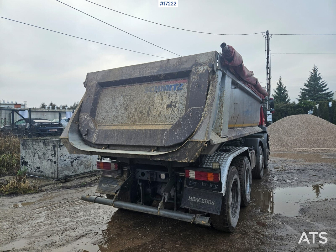 Camion benne Mercedes-Benz Axor 3240 four-axle tipper (2012): photos 10