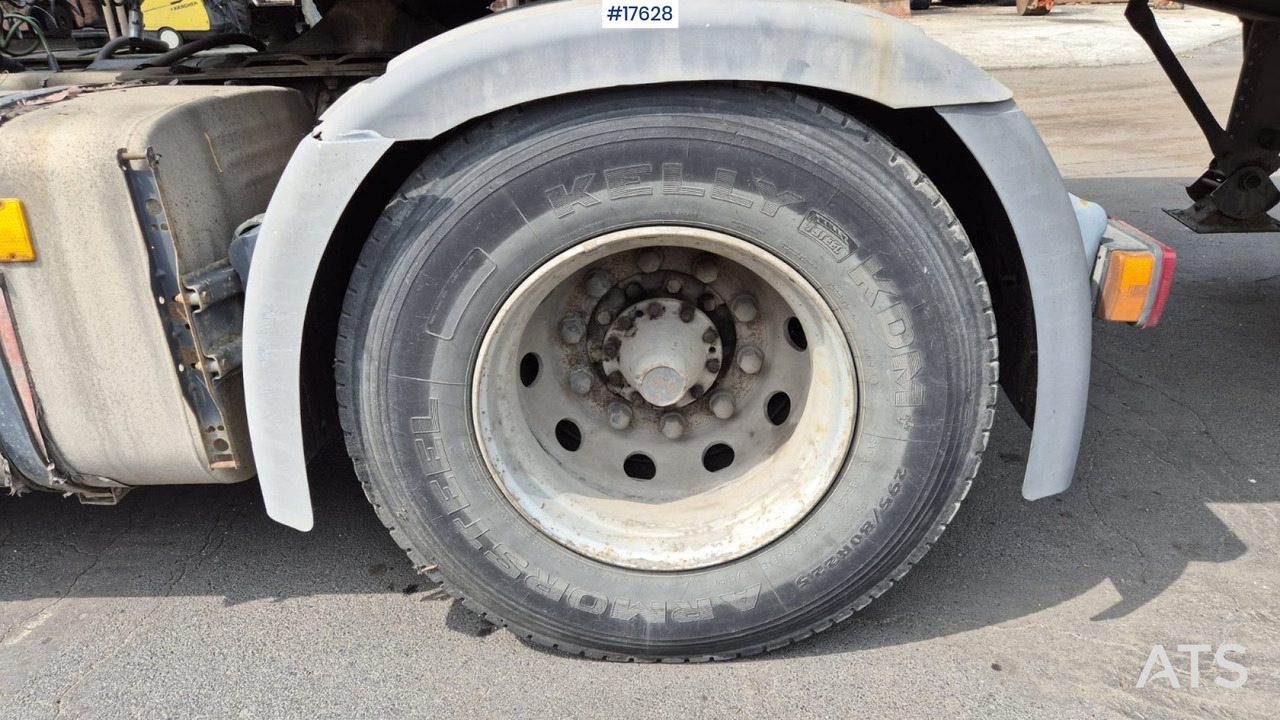 Tracteur routier 2000 Scania 124 L 400: photos 14