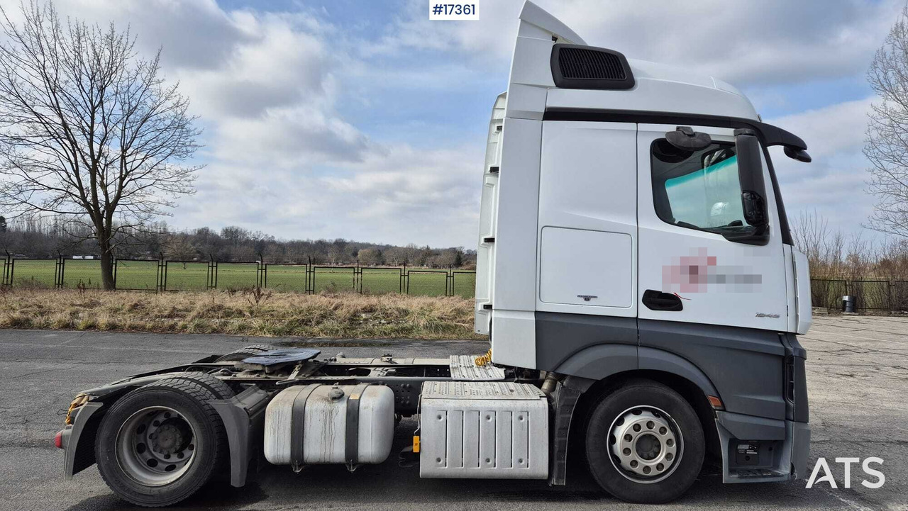 MERCEDES-BENZ ACTROS 1845 BLUETEC 6 (2016) truck tractor - Tracteur routier: photos 3 MERCEDES-BENZ ACTROS 1845 BLUETEC 6 (2016) truck tractor - Tracteur routier: photos 3
