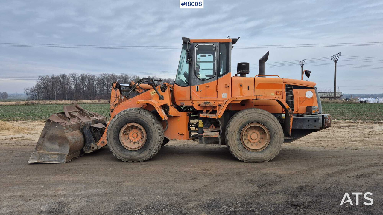 Wheel loader DOOSAN DL250 (2012) + weight - Chargeuse sur pneus: photos 5 Wheel loader DOOSAN DL250 (2012) + weight - Chargeuse sur pneus: photos 5