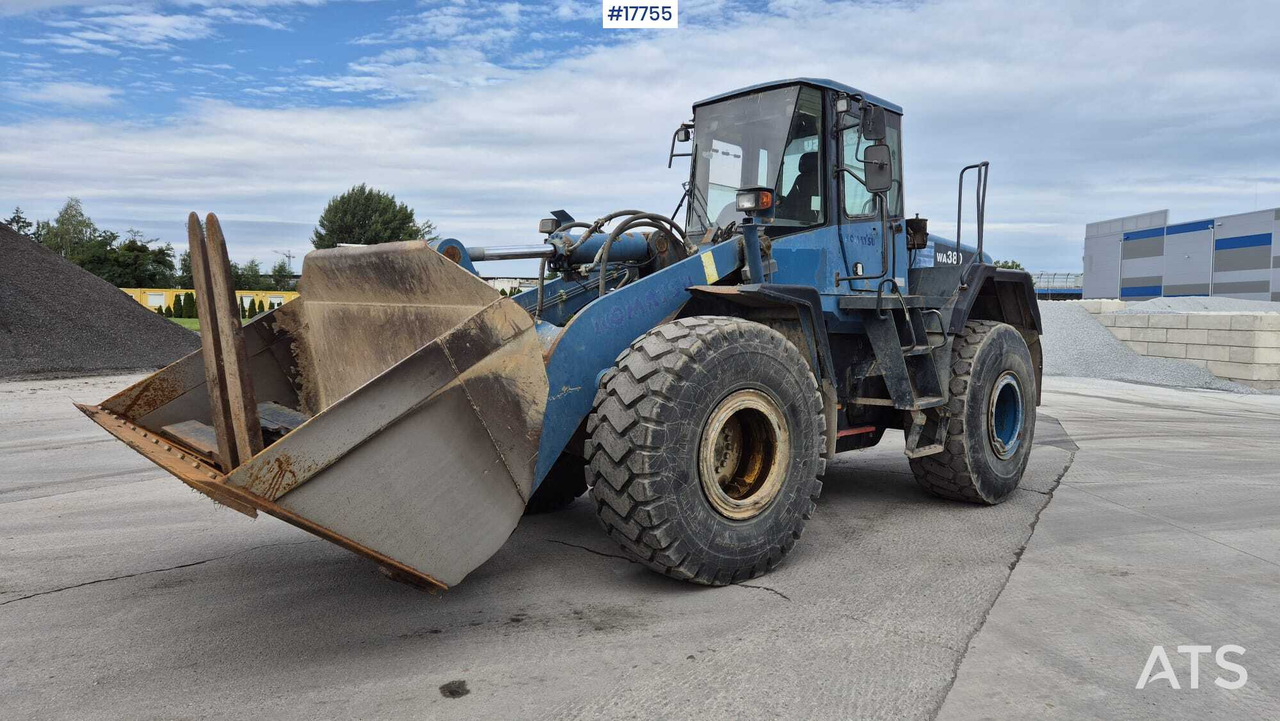 Wheel loader KOMATSU WA380 5H (2002) - Chargeuse sur pneus: photos 1 Wheel loader KOMATSU WA380 5H (2002) - Chargeuse sur pneus: photos 1