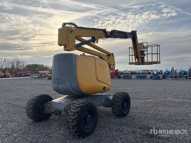 2009 Haulotte HA16SPX 4WD Diesel Articulating Boom Lift - Nacelle articulée: photos 2 2009 Haulotte HA16SPX 4WD Diesel Articulating Boom Lift - Nacelle articulée: photos 2