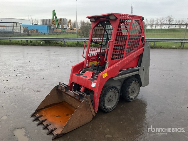 2016 Bobcat S70 (Inoperable) Skid Steer Loader - Mini chargeuse: photos 1 2016 Bobcat S70 (Inoperable) Skid Steer Loader - Mini chargeuse: photos 1