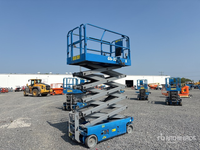 2016 Genie GS-3246 Electric Scissor Lift - Nacelle ciseaux: photos 1 2016 Genie GS-3246 Electric Scissor Lift - Nacelle ciseaux: photos 1