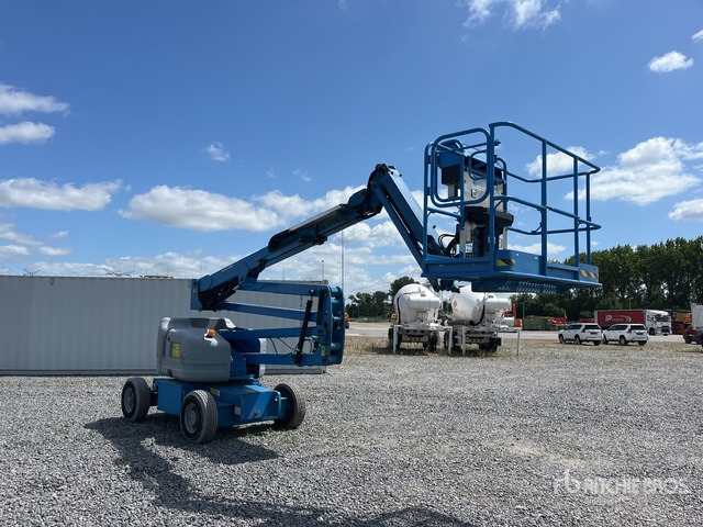 2016 Genie Z-45/25J 2WD Electric Articulating Boom Lift - Nacelle articulée: photos 4 2016 Genie Z-45/25J 2WD Electric Articulating Boom Lift - Nacelle articulée: photos 4