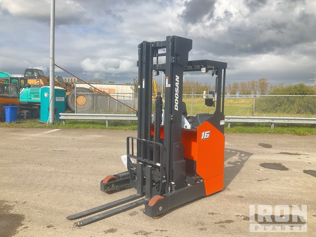 2024 Doosan BR16JW-9 MAST - FFT, MFH 6500, OAL (Unused) Reach Truck - Chariot à mât rétractable: photos 2 2024 Doosan BR16JW-9 MAST - FFT, MFH 6500, OAL (Unused) Reach Truck - Chariot à mât rétractable: photos 2