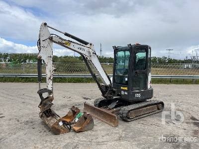 BOBCAT E35 - Mini pelle: photos 1 BOBCAT E35 - Mini pelle: photos 1