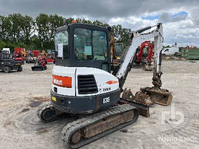 BOBCAT E35 - Mini pelle: photos 3 BOBCAT E35 - Mini pelle: photos 3
