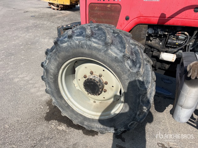 Massey Ferguson NIL (4x4) 4WD Tractor - Tracteur agricole: photos 5 Massey Ferguson NIL (4x4) 4WD Tractor - Tracteur agricole: photos 5