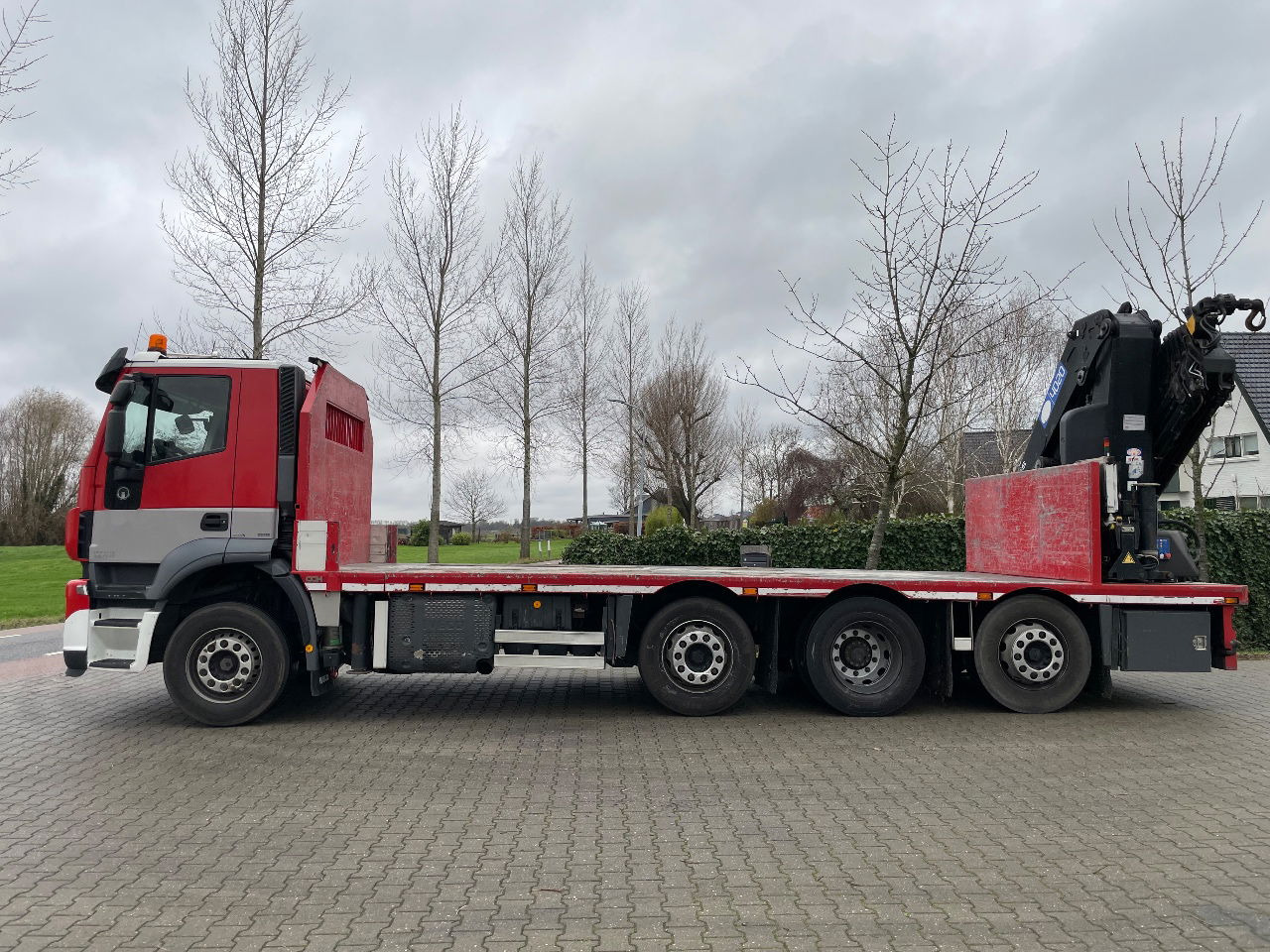 Iveco Stralis 360 with HMF 4020 K5 crane - Camion grue: photos 3 Iveco Stralis 360 with HMF 4020 K5 crane - Camion grue: photos 3