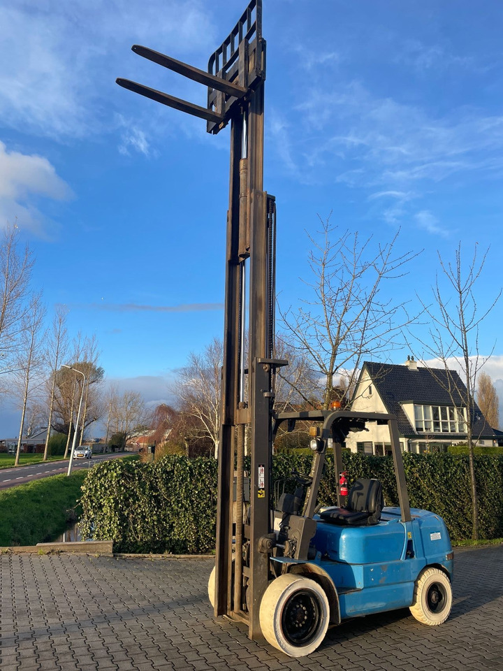 Chariot élévateur Nissan 3.5 tons diesel heftruck triplo 5.50m Hefhoogte 2000 uur: photos 10