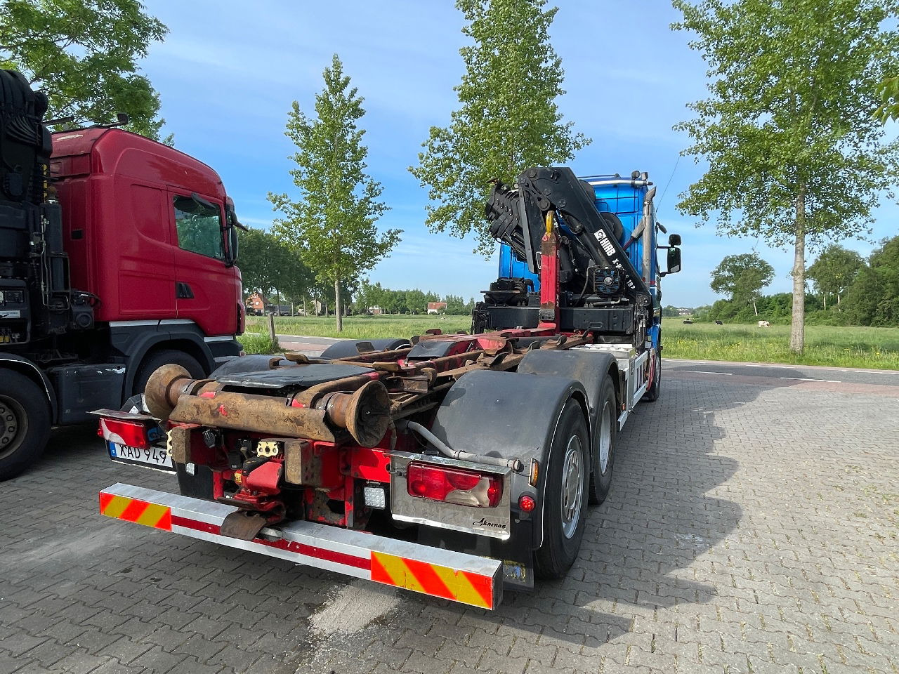 Scania R480 - Camion porte-conteneur/ Caisse mobile, Camion grue: photos 4 Scania R480 - Camion porte-conteneur/ Caisse mobile, Camion grue: photos 4