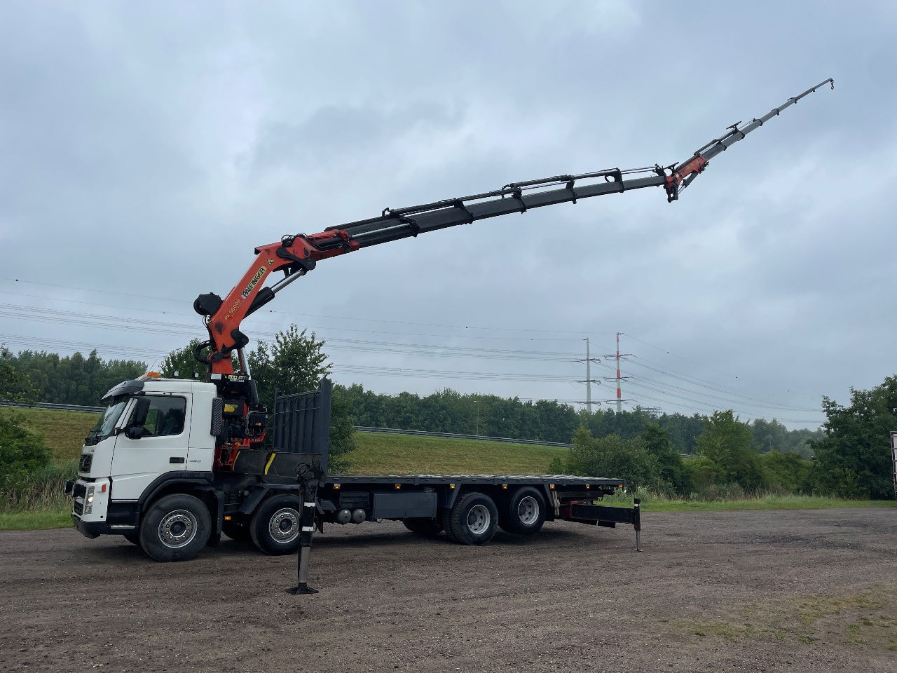 Volvo FM 12.420 with palfinger PK56002 with jib and winch, excellent condition - Camion grue: photos 2 Volvo FM 12.420 with palfinger PK56002 with jib and winch, excellent condition - Camion grue: photos 2
