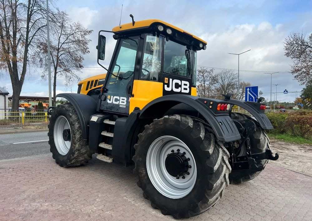 JCB Fastrac 3200 Xtra - Tracteur agricole: photos 4 JCB Fastrac 3200 Xtra - Tracteur agricole: photos 4