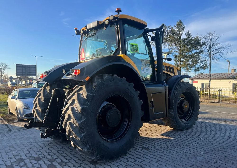 JCB Fastrac 8310 - Tracteur agricole: photos 5 JCB Fastrac 8310 - Tracteur agricole: photos 5