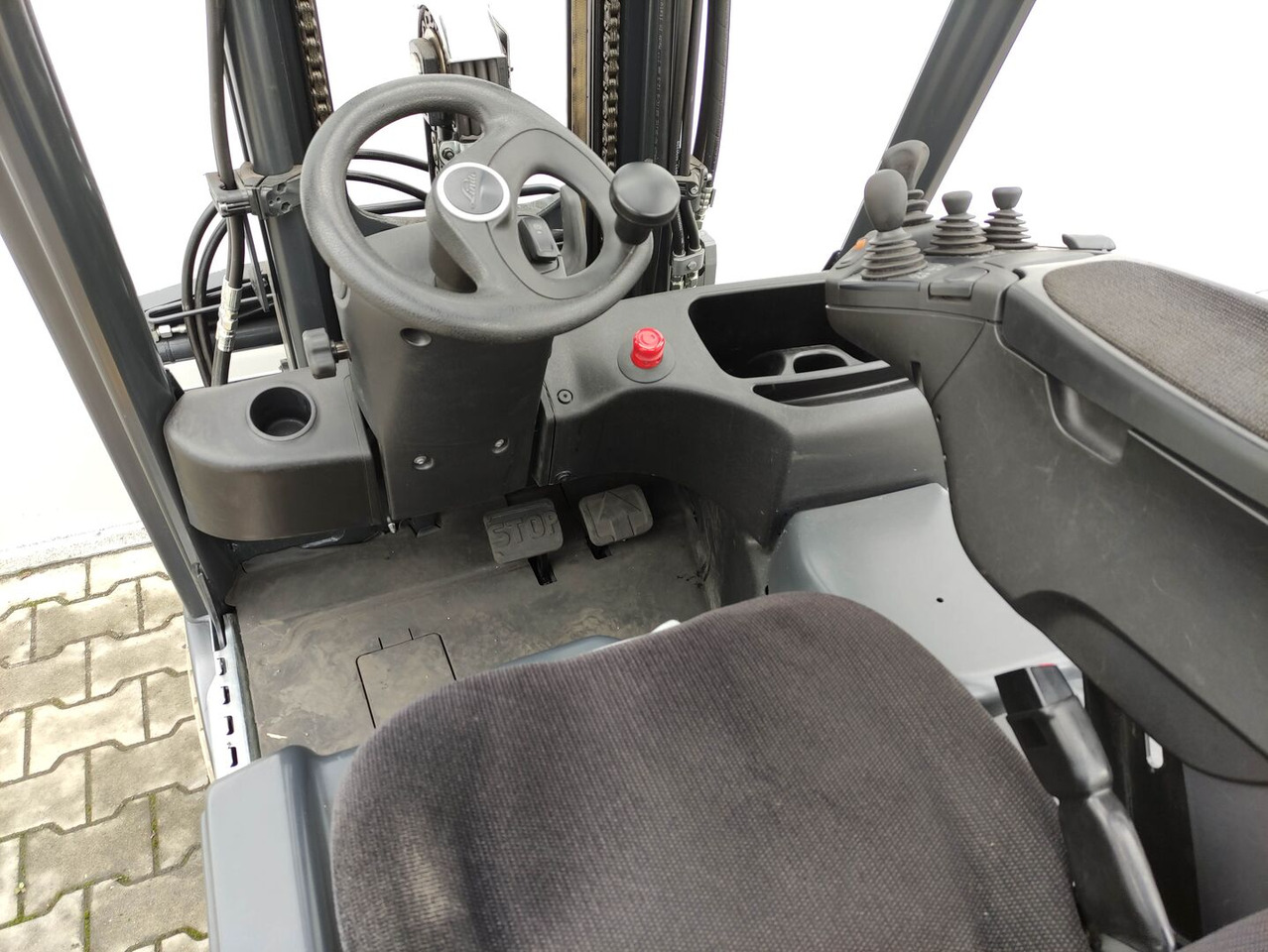 Linde E16-C-02-387 EVO - Chariot élévateur électrique: photos 5 Linde E16-C-02-387 EVO - Chariot élévateur électrique: photos 5