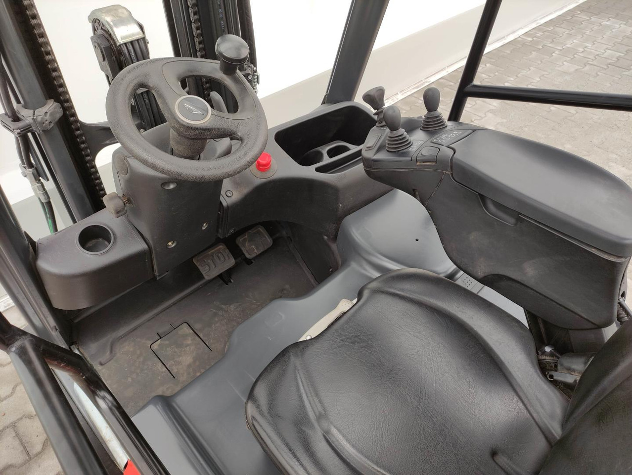 Linde E20L-02-386-EVO - Chariot élévateur électrique: photos 5 Linde E20L-02-386-EVO - Chariot élévateur électrique: photos 5