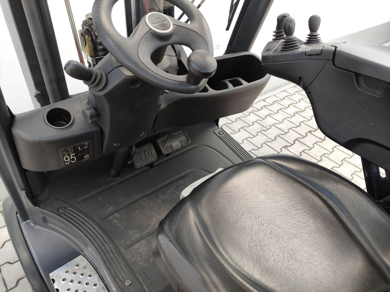 Linde H20T-01-391 EVO - Chariot élévateur: photos 5 Linde H20T-01-391 EVO - Chariot élévateur: photos 5