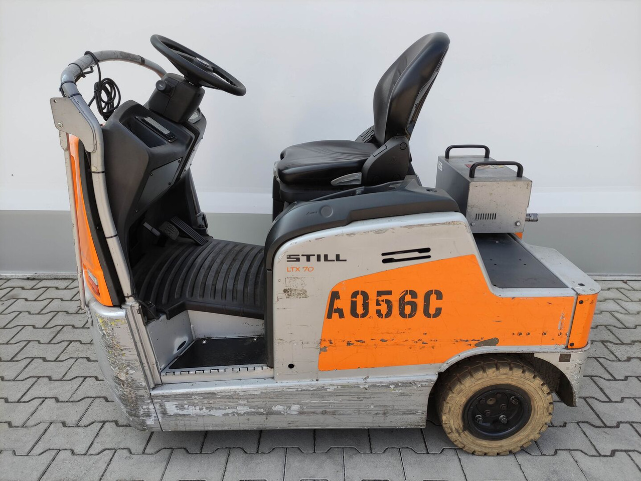 Still LTX-70 - Chariot tracteur: photos 1 Still LTX-70 - Chariot tracteur: photos 1
