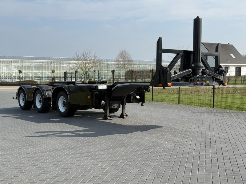 D-Tec CTD-41-03D TIPPER, CONTAINER, STEERING, LIFT AXLE. - Semi-remorque porte-conteneur/ Caisse mobile: photos 2 D-Tec CTD-41-03D TIPPER, CONTAINER, STEERING, LIFT AXLE. - Semi-remorque porte-conteneur/ Caisse mobile: photos 2