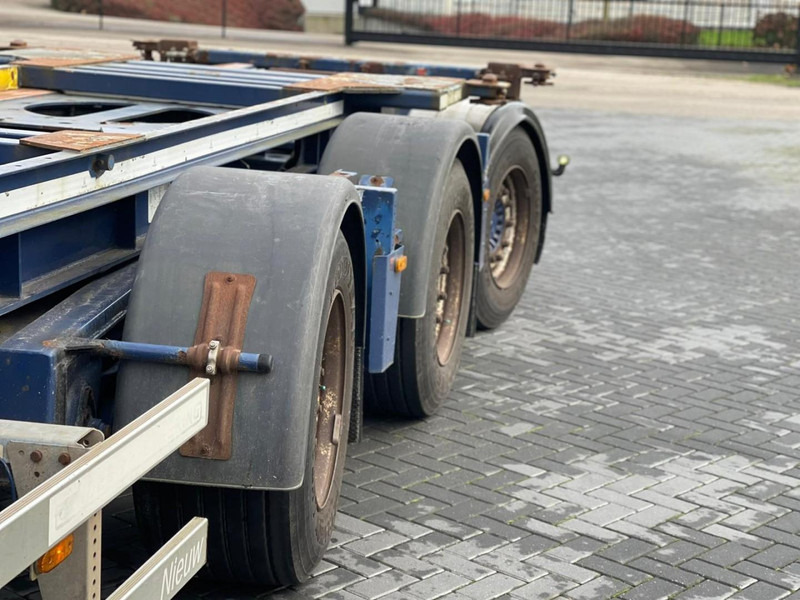 Renders ROC 16.27 CC X-STEERING, ALLE AANSLUITINGEN, APK. - Semi-remorque porte-conteneur/ Caisse mobile: photos 3 Renders ROC 16.27 CC X-STEERING, ALLE AANSLUITINGEN, APK. - Semi-remorque porte-conteneur/ Caisse mobile: photos 3