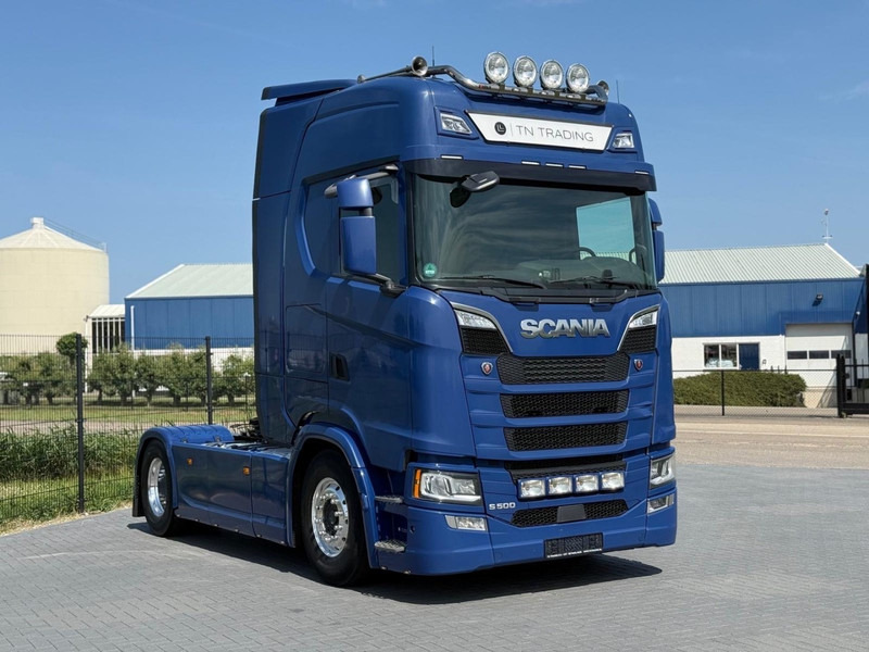 Scania S500 RETARDER, PARK COOL, LEER, 2 TANKS. - Tracteur routier: photos 1 Scania S500 RETARDER, PARK COOL, LEER, 2 TANKS. - Tracteur routier: photos 1