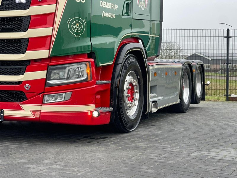 Scania S650 V8 NGS SHOW TRUCK, FULL AIR, MOTOR BRAKE, PTO/HYDRAULIC! - Tracteur routier: photos 5 Scania S650 V8 NGS SHOW TRUCK, FULL AIR, MOTOR BRAKE, PTO/HYDRAULIC! - Tracteur routier: photos 5