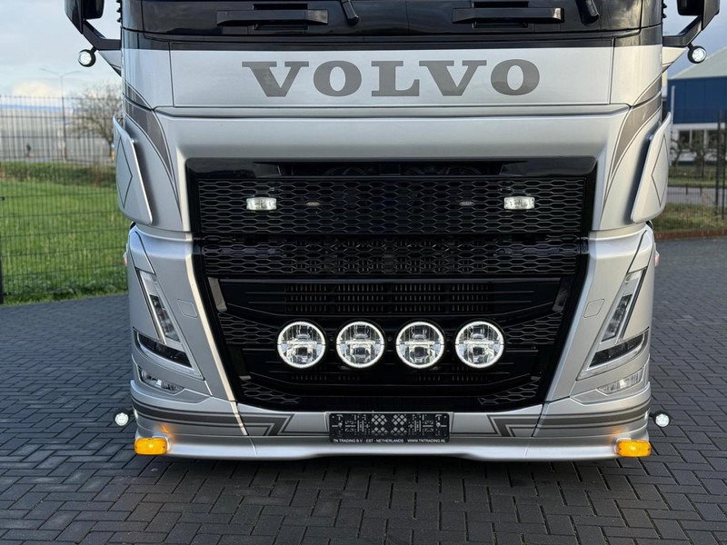 Tracteur routier Volvo FH 13.460XL SHOW, ALCOA, INTERIEUR, ALS NIEUW, PUSHER, TOP.: photos 7 Tracteur routier Volvo FH 13.460XL SHOW, ALCOA, INTERIEUR, ALS NIEUW, PUSHER, TOP.: photos 7