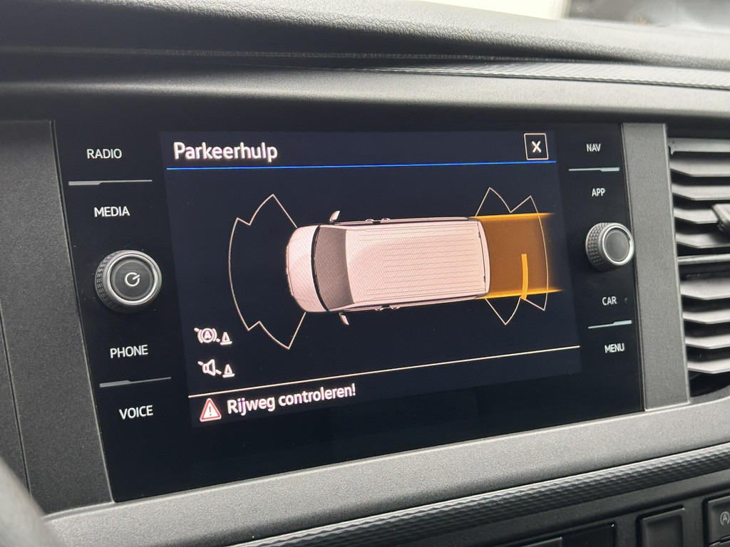 Fourgon utilitaire Volkswagen Transporter-2.0 TDI L2H1 28 Automaat Carplay Cruise PDC V+A DAB Airco Trekhaak: photos 11 Fourgon utilitaire Volkswagen Transporter-2.0 TDI L2H1 28 Automaat Carplay Cruise PDC V+A DAB Airco Trekhaak: photos 11