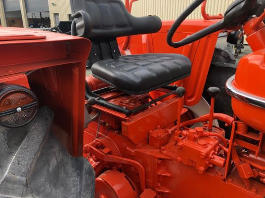 Renault SUPER 3 D tracteur à 8 500 € exo de tva - Tracteur agricole: photos 3 Renault SUPER 3 D tracteur à 8 500 € exo de tva - Tracteur agricole: photos 3